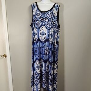 Avenue Blue and White Patterned Sleeveless Maxi Dress Size 26/28